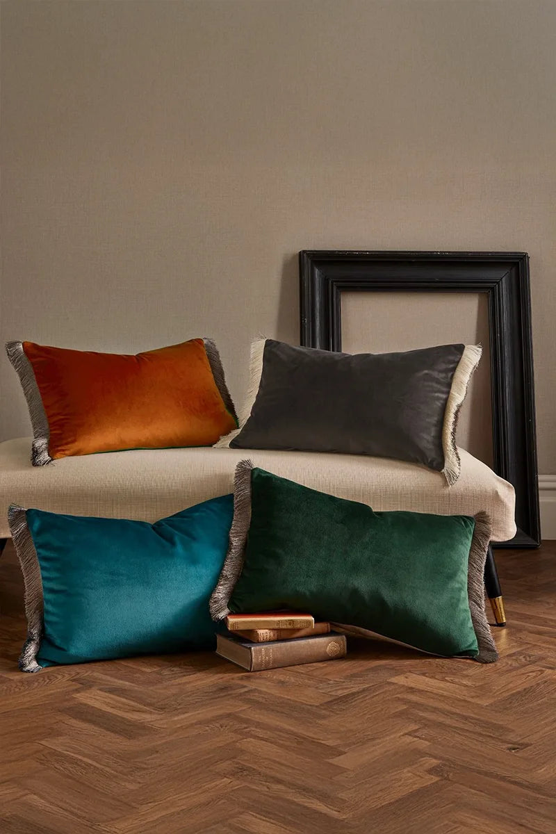 Pernă decorativă Fringe Opulence Lush Jewel 40 x 60 cm