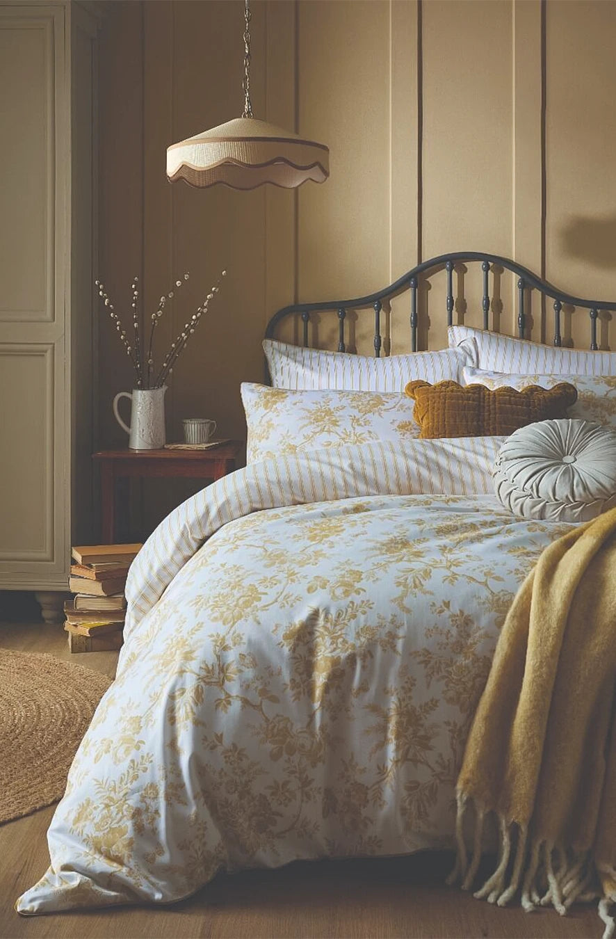 Lenjerie de pat Walled Garden  Ochre Yellow