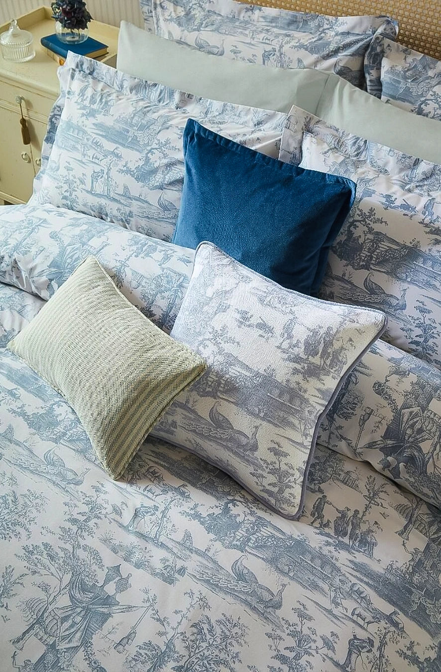 Pernă decorativă Braysmith Toile  Chambray Blue 45 x 45 cm